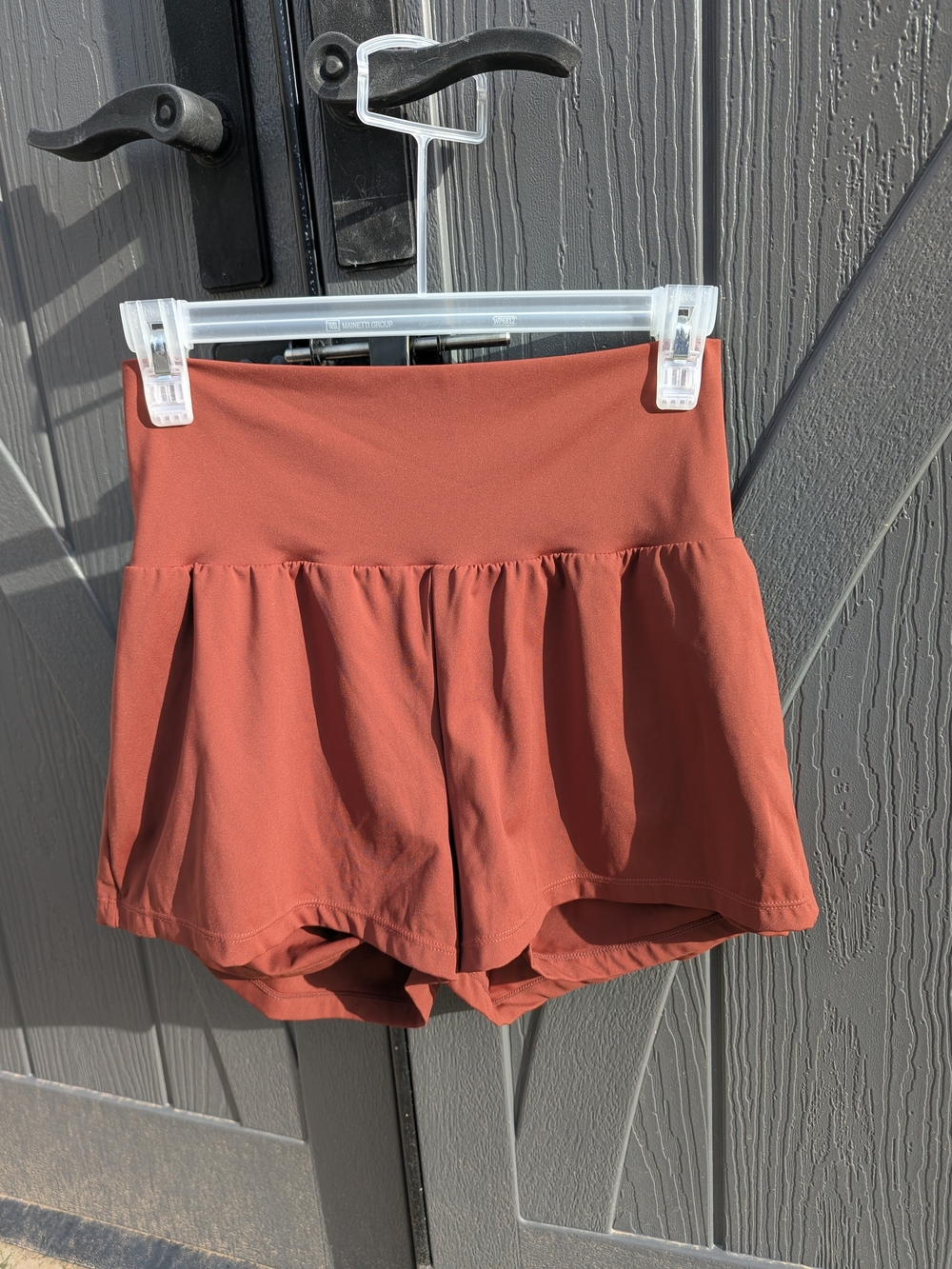 HALARA SoftlyZero Rust Red High-Waist Active Shorts